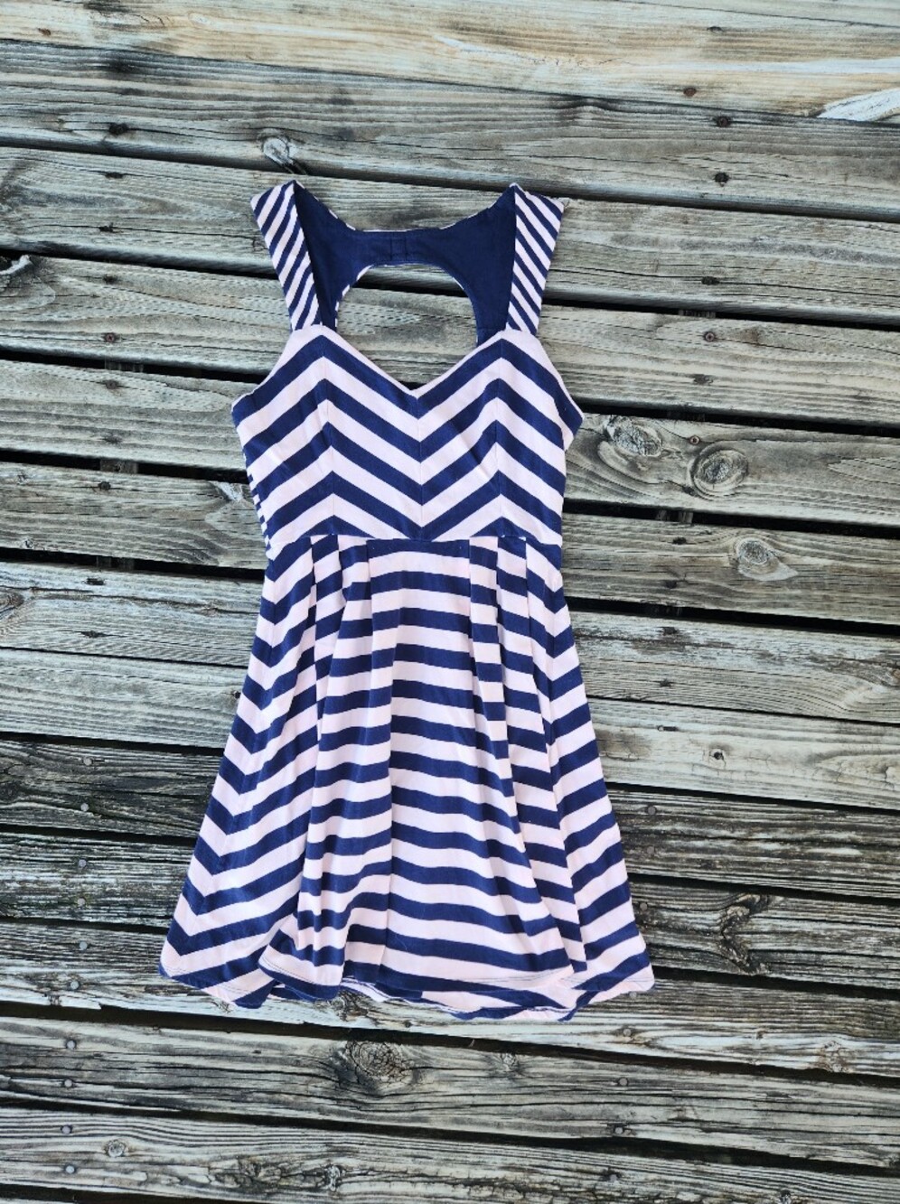 Lauren Conrad Pink Navy Blue Preppy Fit Flare Dress Keyhole Small Flowy Fun Bow